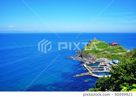 Superb view from Shukutsu Panorama Observatory (Otaru City, Hokkaido) 90899921