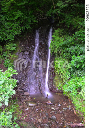 Waterfall along the Kawanishi Line 90902723