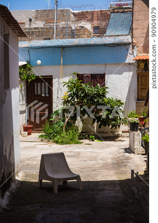 The streets of the old town of Rhodes on the Greek island of Rhodes 90904979