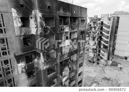 Borodyanka, Ukraine - a destroyed building during the war, black and white photo Borodyanka, Ukraine - a destroyed building during the war, black and white photo 90908872