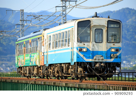 Matsuyama district local train (JR Shikoku Kiha 32 type, Kiha 54 type) Matsuyama district local train (JR Shikoku Kiha 32 type, Kiha 54 type) 90909293