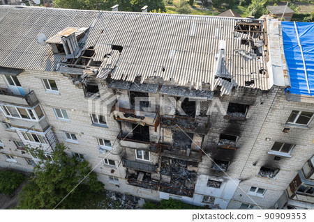 War-torn building in the city of Makariv, Ukraine War-torn building in the city of Makariv, Ukraine 90909353