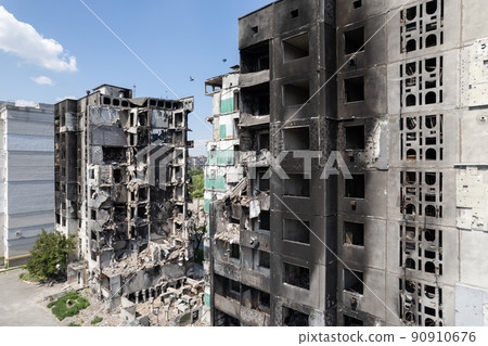 War in Ukraine - destroyed building in Borodyanka, Bucha district 90910676
