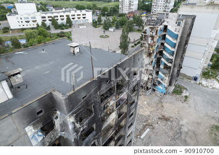 War in Ukraine - destroyed building in Borodyanka, Bucha district 90910700