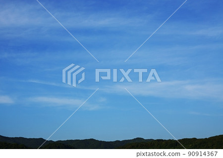 午後夏日天空中的雲山·210721PM 午後夏日天空中的雲山·210721PM 90914367