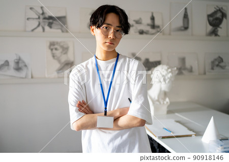 藝術學校預備學校 90918146