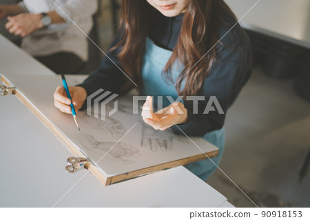 藝術學校預備學校 藝術學校預備學校 90918153