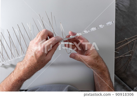 Anti Bird or Anti Pigeon Spike, Scare Birds Pest Control 90918306