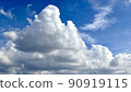 有積雨雲的天空 90919115