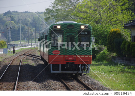 到達真岡鐵道市花站的列車 到達真岡鐵道市花站的列車 90919454