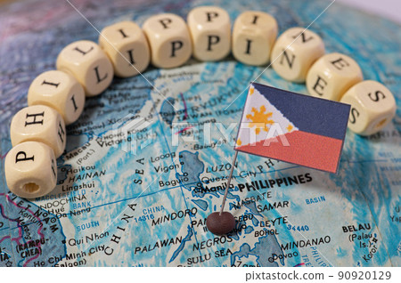 Philippines map and national flag 90920129