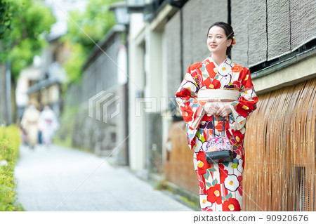 Kimono women Kyoto women's trip 90920676