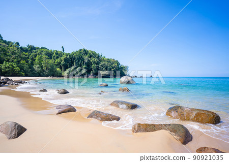 small beach at Khaolak-Lamru National Park Phang-nga 90921035