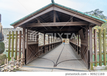 Moat and Ishigaki seen from the sheath bridge of Takamatsu Castle, Takamatsu City, Kagawa Prefecture 90921169