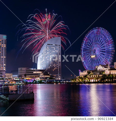 橫濱港節 2022 港未來夜景和煙花比賽 久違的欣賞真正的煙花 90921384