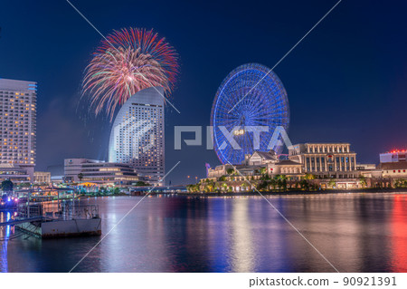 橫濱港節 2022 港未來夜景和煙花比賽 久違的欣賞真正的煙花 90921391