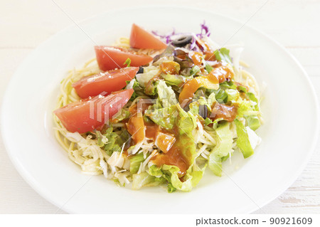 Delicious cold pasta 90921609