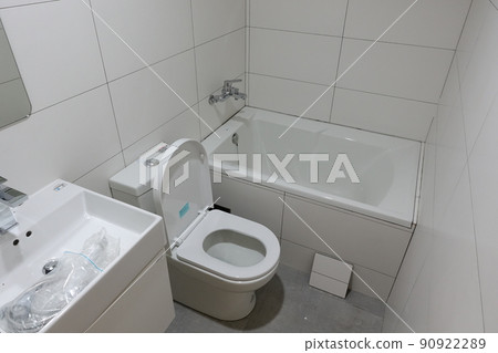 bathroom bathroom 90922289