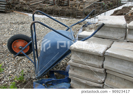 Unicycles, trolleys, construction sites, construction sites, tools, blocks, concrete, sites, construction, construction sites 90923417