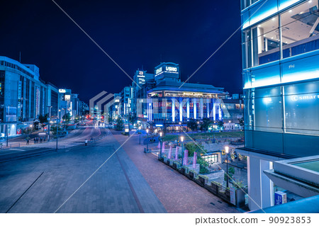 Himeji Station at night Himeji Station at night 90923853