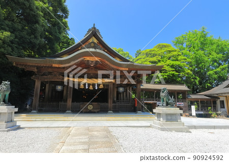 [Ehime Prefecture] Fresh green Warei Shrine 90924592