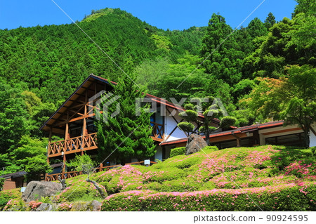 [愛媛縣]青翠的鳴川溪谷休息中心 90924595