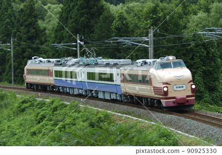 東北本線金屋川-松川JR東485系列K26編隊(勝田)試車 90925330