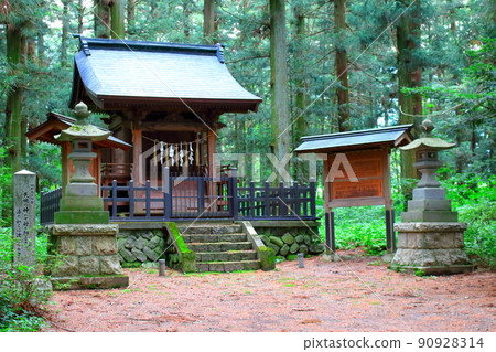 Ancient shrines and temples Omiya Atsuta Shrine Shinshu shrines and temples 90928314