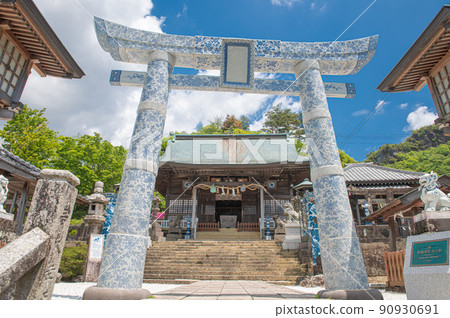Porcelain Myojin Torii at Sueyama Shrine 90930691