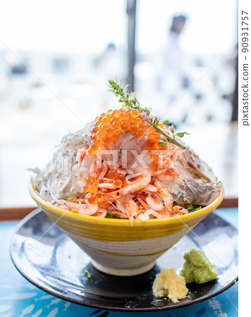 Odawara seafood bowl 90931757