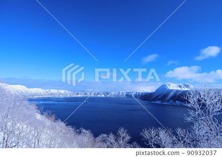 北海道摩週湖 晨曦中閃耀的霧凇 北海道摩週湖 晨曦中閃耀的霧凇 90932037