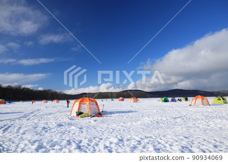Hokkaido winter tradition, smelt fishing on Lake Abashiri Hokkaido winter tradition, smelt fishing on Lake Abashiri 90934069