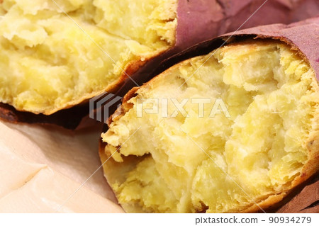 Roasted sweet potato, Beni Yuka, Beni Yuka, Beni Haruka, when divided into two, sweet 90934279