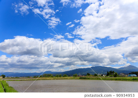 Aizu region rural scenery at the time of rice planting 90934953