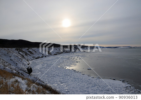 Drift ice and dusk from Cape Notoro, Abashiri City, Hokkaido 90936013