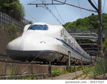 Overhead Shinkansen N700A at Sekigahara 90937087