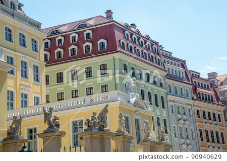 View of historical center traditional houses near Church of our Lady at Neumarkt square in downtown of Dresden in summer, Germany, details, closeup. View of historical center traditional houses near Church of our Lady at Neumarkt square in downtown of Dresden in summer, Germany, details, closeup. 90940629