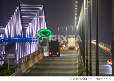 《Tokyo》 Night view of Gate Bridge / Traffic logistics image 90945629