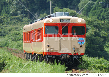 Noto Railway Noto Line Kasa Shiho-Noto Nakajima JR West Kiha 28-2119 + Kiha 58-596 Revival Noto Road 90947706