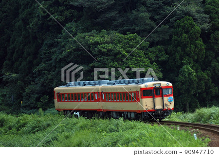 能登鐵道能登線繩文真脅 R 西日本 Kiha 28-2119 + Kiha 58-596（金澤）復興能登路 90947710