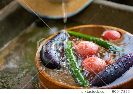 炎熱夏天的冷夏蔬菜 炎熱夏天的冷夏蔬菜 90947833