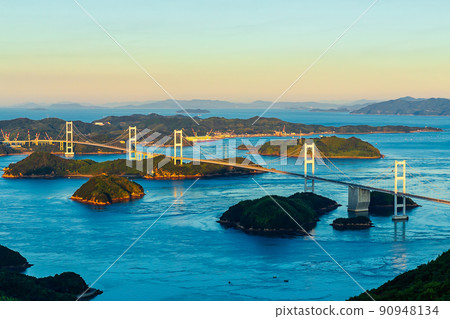Kurushima Kaikyo Bridge (Shimanami Kaido) Imabari City, Ehime Prefecture 90948134