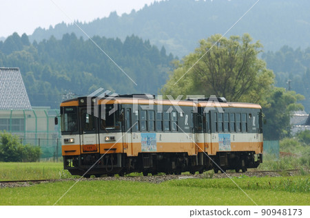 Noto Railway Ukai-Uedo Noto Line NT132 + NT123 Noto Railway Ukai-Uedo Noto Line NT132 + NT123 90948173