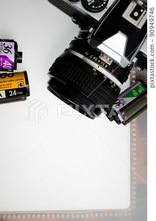 Film camera, negative film, silver halide camera Film camera, negative film, silver halide camera 90949746