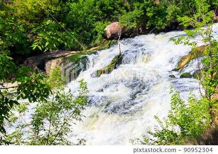Rapids on the Inhulets river in Kryvyi Rih, Ukraine 90952304