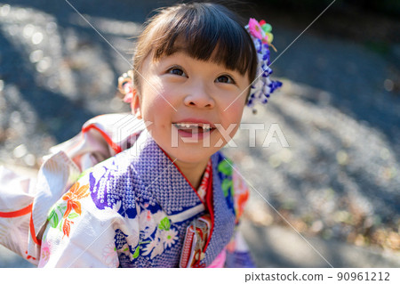 7-year-old Shichigosan 90961212