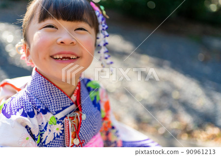 7-year-old Shichigosan 90961213