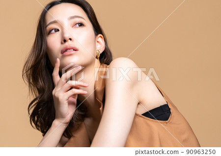 Female beauty beauty make-up 90963250