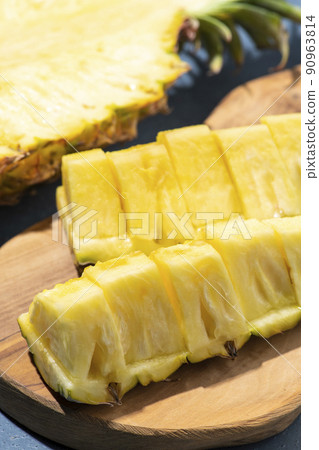 容易吃的切菠蘿 90963814