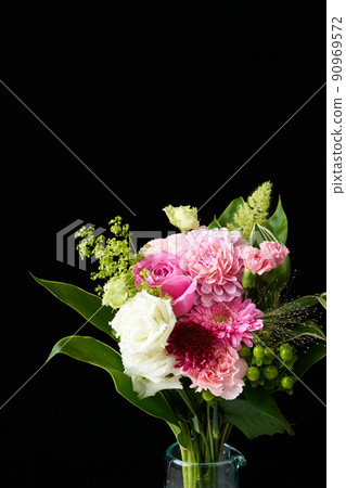 Pink bouquet 90969572